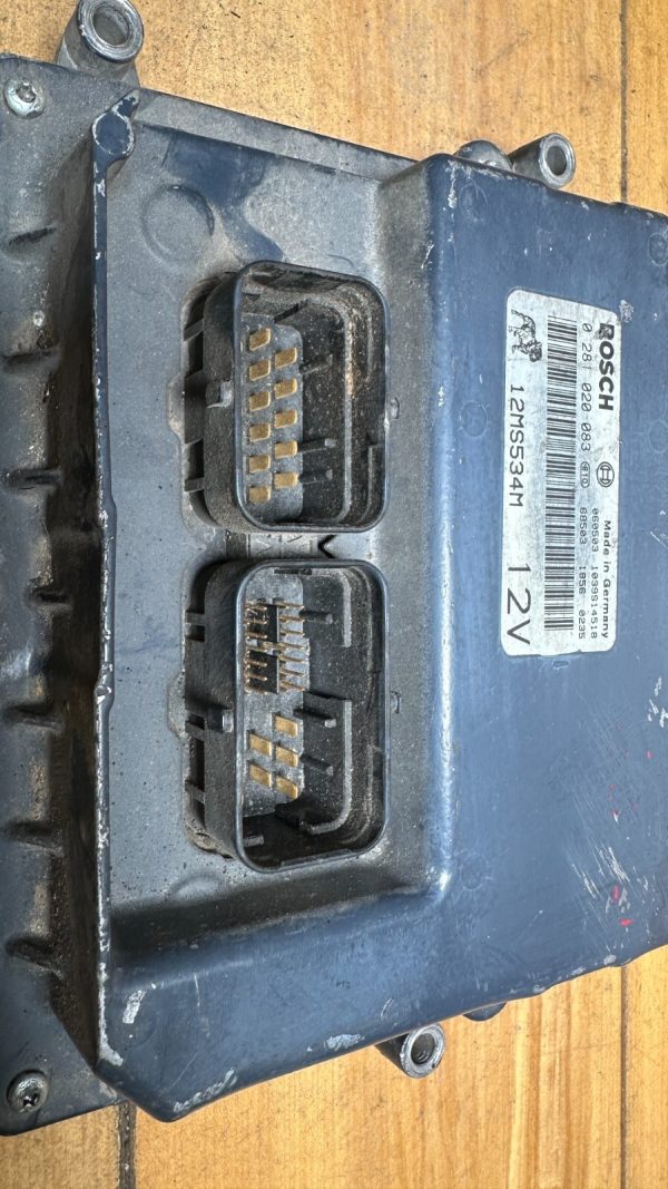 12MS534M Mack E7 Control Module 2004-2007 OEM - Image 5