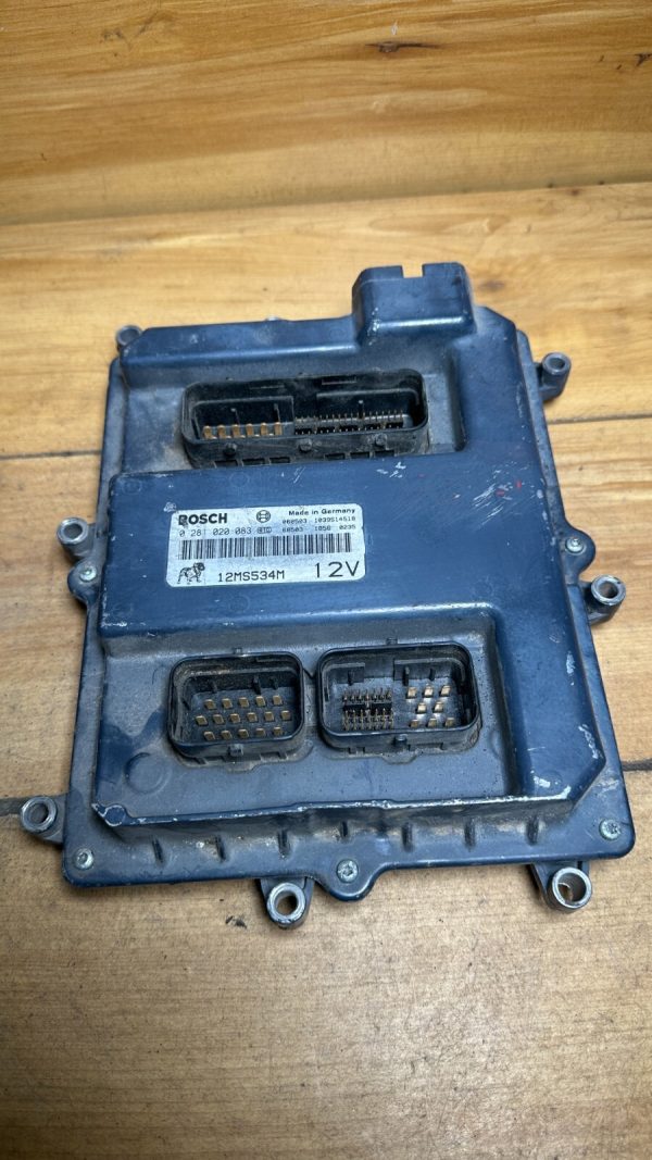 12MS534M Mack E7 Control Module 2004-2007 OEM