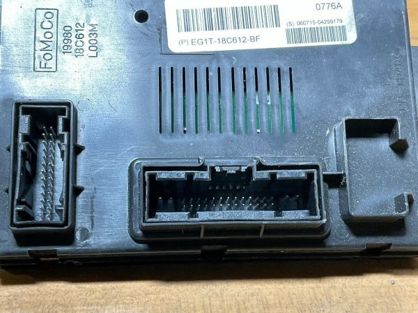 14-18 TAURUS EG1T-18C612-BF Temperature Control Module - Image 4