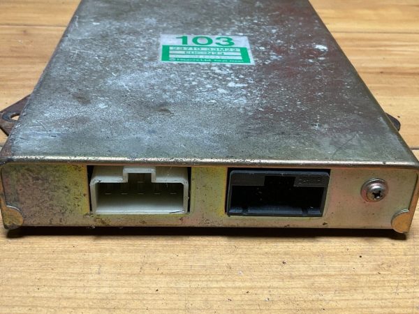 1985 Nissan Sentra Engine Control Unit ECU 23710 33M22 Module - Image 4