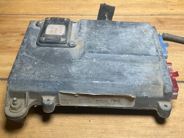 1986 Dodge Daytona Engine Computer Module ECM ECU OEM 5227253 - Image 6