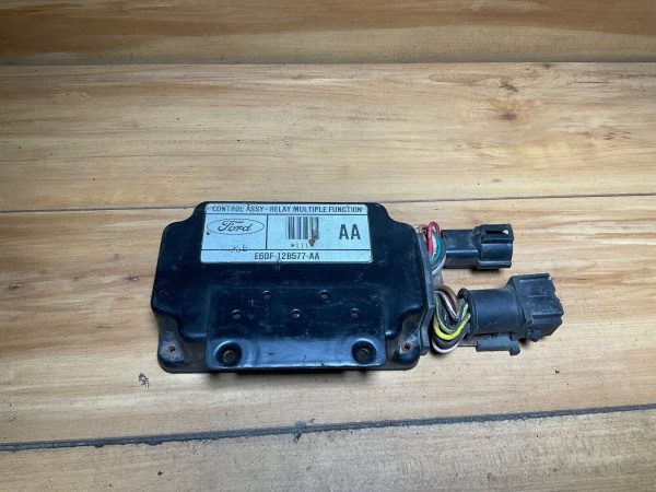 1986 FORD TAURUS MERCURY SABLE 1986 E6DF-12B577-AA OEM