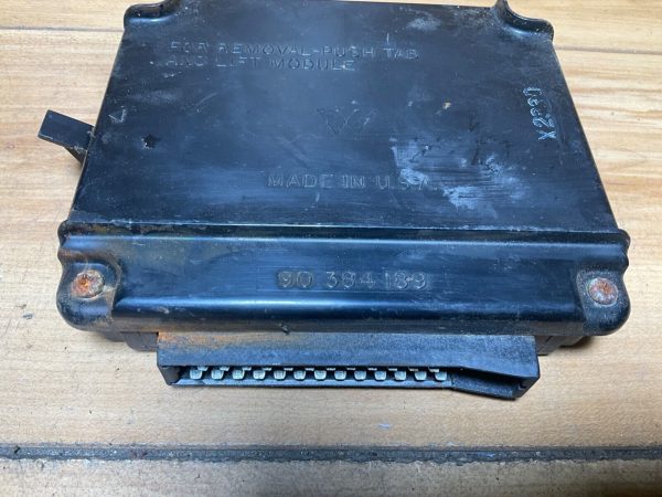 1990's GM OEM CONTROL MODULE P/N: 90 384 189 - Image 3