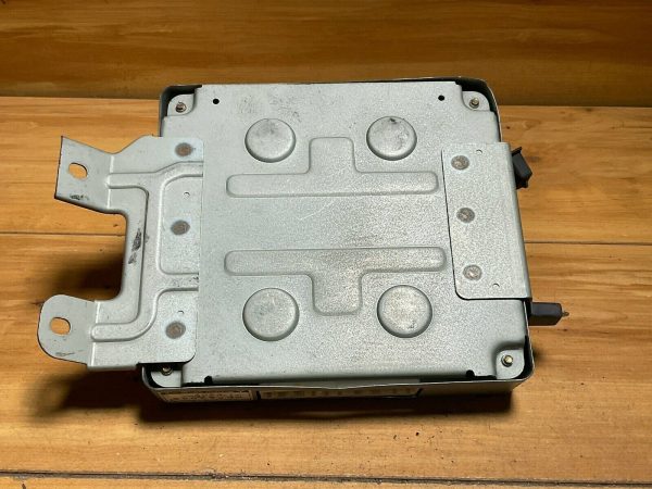 1996 - 1997 MITSUBISHI GALANT TRANSMISSION COMPUTER CONTROL MODULE MD762040 OEM - Image 5