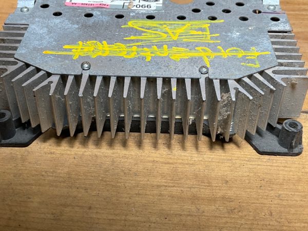 1998 Ford Escort  Radio Amplifier F8CF-18T806-AA - Image 4