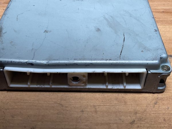 1998 Nissan Engine Computer Module ECM ECU OEM  JA18F49 EU7 - Image 5