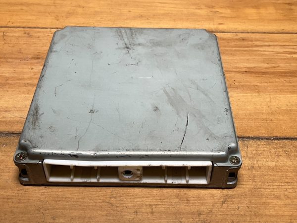 1998 Nissan Engine Computer Module ECM ECU OEM  JA18F49 EU7 - Image 6