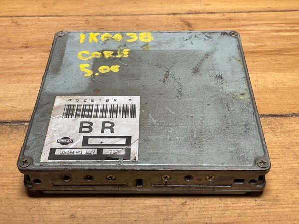 1998 Nissan Engine Computer Module ECM ECU OEM  JA18F49 EU7