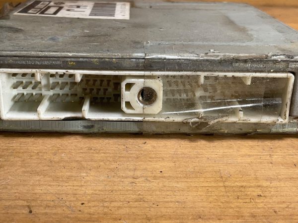 1999 Nissan Altima Engine Computer  Module ECM ECU JA18N26 Z98 - Image 4