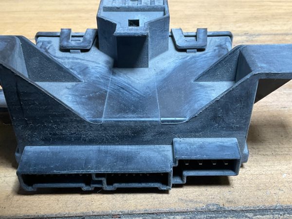 2002-2008 GMC Envoy Chassis Body Control BCM 15092007 - Image 5