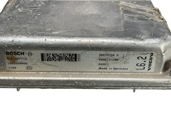 2004 Volvo S60 Engine Computer  Module ECM ECU 08675760 - Image 5