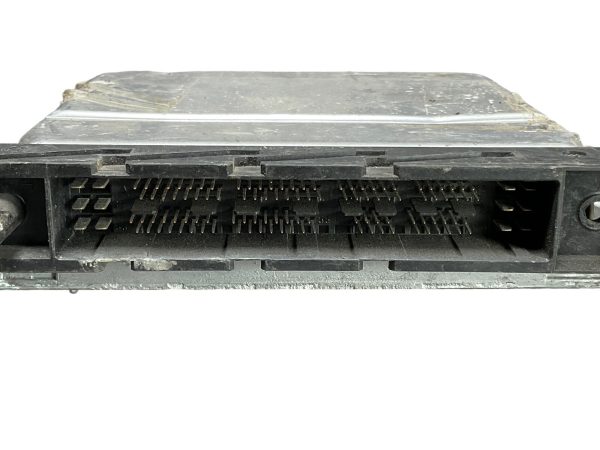 2004 Volvo S60 Engine Computer  Module ECM ECU 08675760