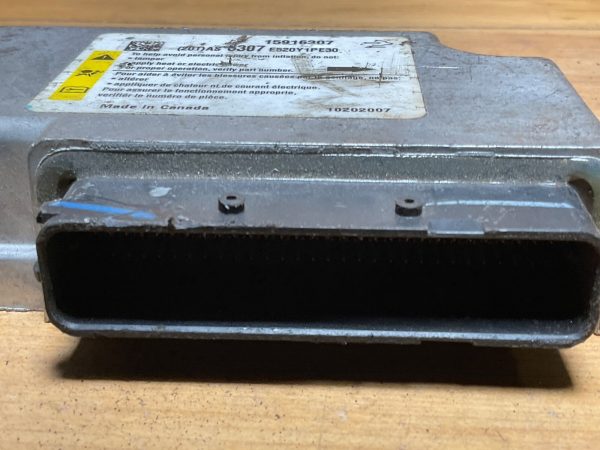 2006-2008 Chevrolet Impala SRS Control Module assembly  15916307 - Image 4