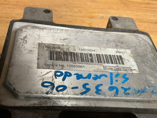 2006 Chevrolet Silverado Sierra Engine Computer Module ECU ECM 12603604 - Image 4