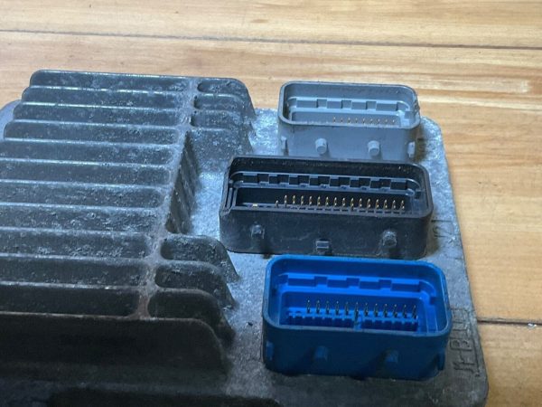 2006 Pontiac G6 Engine Computer Module ECM ECU 12600090 - Image 3