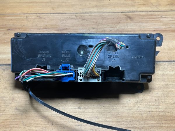 2007-2009 Pontiac Torrent  Climate Control Temperature Module OEM 25976027 - Image 6