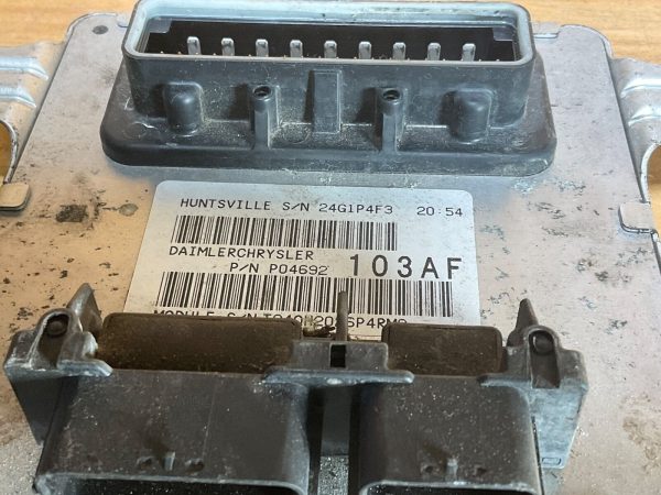2007 Dodge Durango Multifunction Control Module 04692103AF - Image 3