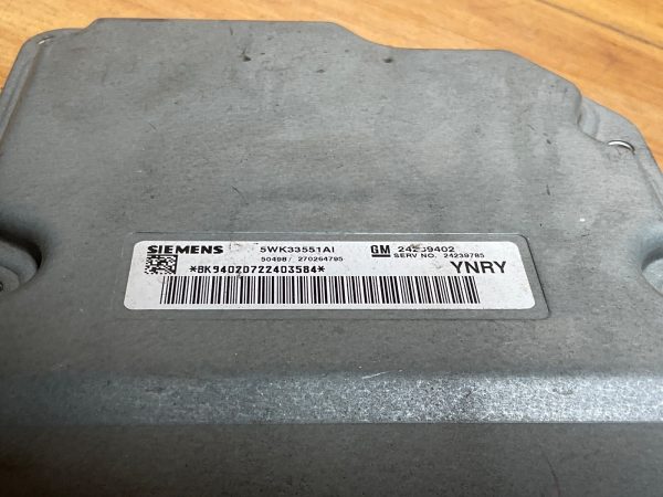 2008 CADILLAC SRX Engine Computer  Module ECM ECU 5WK33551A1 - Image 5