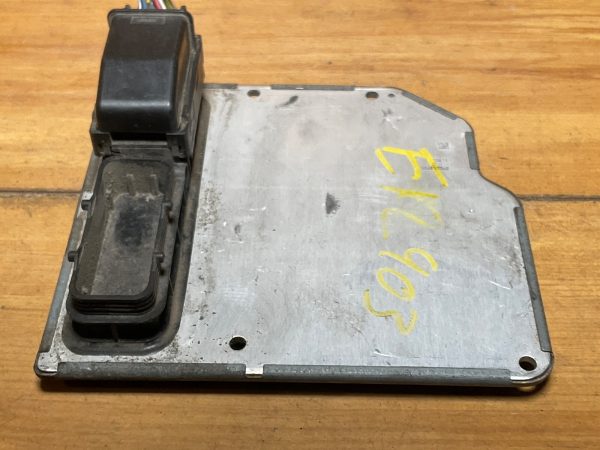 2008 CADILLAC SRX Engine Computer  Module ECM ECU 5WK33551A1 - Image 6
