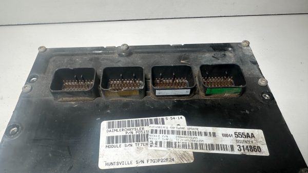 2008 Caravan 3.8L Engine computer P68044555AA OEM - Image 3