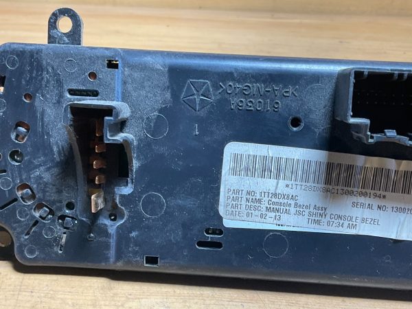 2010-2014 Dodge Avenger Temperature Climate Control Unit 1TT28DX8AC - Image 3