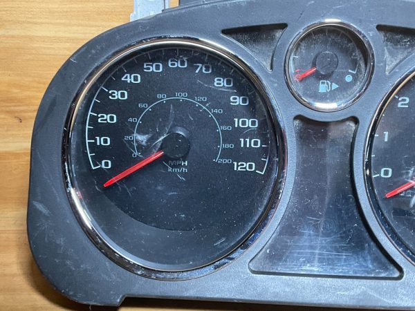 2010 Chevrolet Cobalt  Speedometer Gauge Cluster OEM 158k miles 15908167 - Image 3