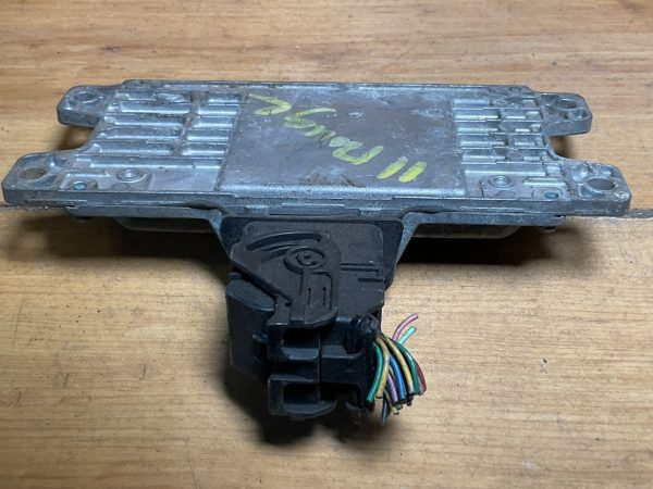 2011 Nissan  Rogue Transmission CONTROL Module  ETC56-455N C1 - Image 6