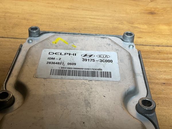 2012-2016 Hyundai  Genesis  Fuel Injection  Control Module  39175-3C000 - Image 6
