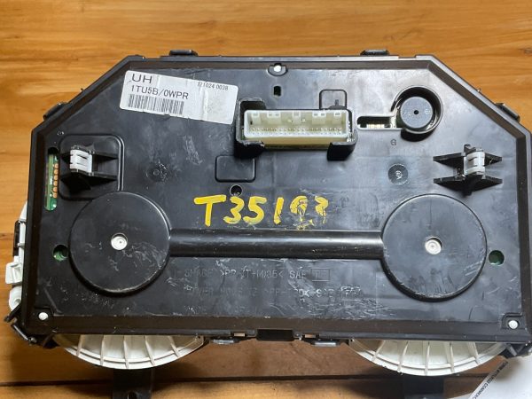 2012 Mercedes Benz C250 Speedometer Gauge Cluster 83k Miles 1210240028 - Image 6