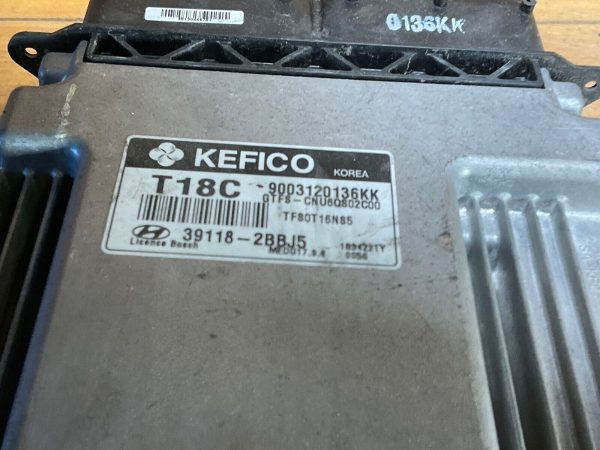 2013 Hyundai Veloster Engine Computer Module ECU ECM 39118-2BBJ5 - Image 3