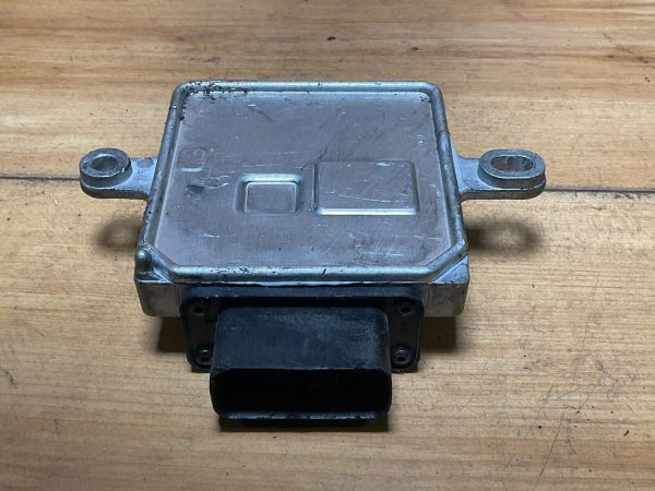 2014 Chevrolet Malibu Fuel Pump Power Control Module 23172742 - Image 5