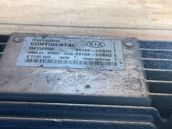 2015 Kia Optima Engine Computer Module ECM ECU 39108-2GBH2 - Image 5