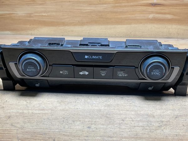 2016-2018 Honda Civic Climate Control Unit OEM  79600tbaa611m1