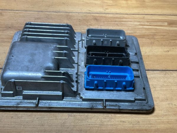 2017-2018 Chevrolet Cruze Engine Computer Module ECM ECU 12692812
