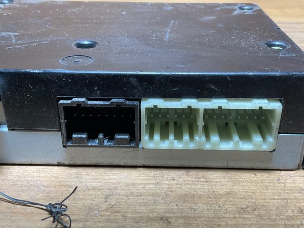 2017 Buick Verano Communication Interface Control  Module  84082610 - Image 6