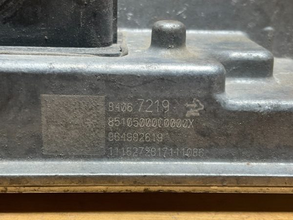 2017 Chevrolet Silverado 1500 Suspension Control Module 84067219 - Image 7