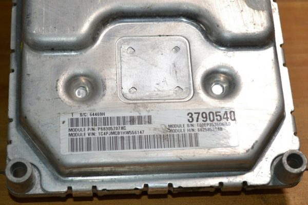 2017 JEEP CHEROKEE Engine Control Module ECM P68305707AC 17 OEM - Image 6