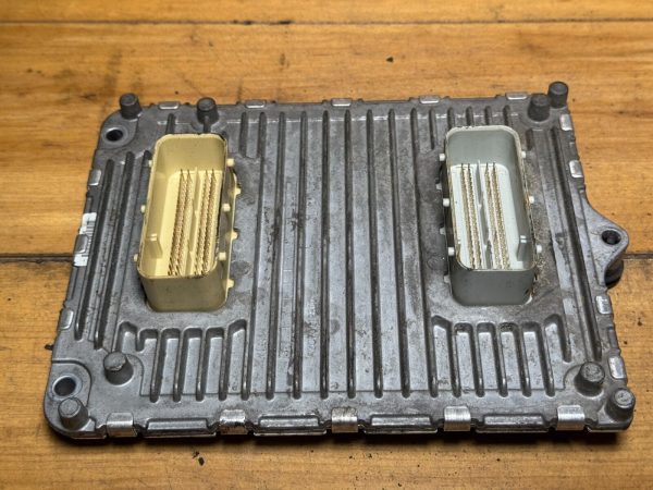 2018-19 Dodge Challenger Engine Computer Module ECU ECM 68395724AD