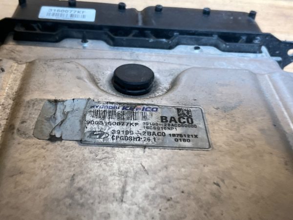 2018 Kia Rio Engine Computer Module ECU ECM 39199-2BAC0 - Image 4