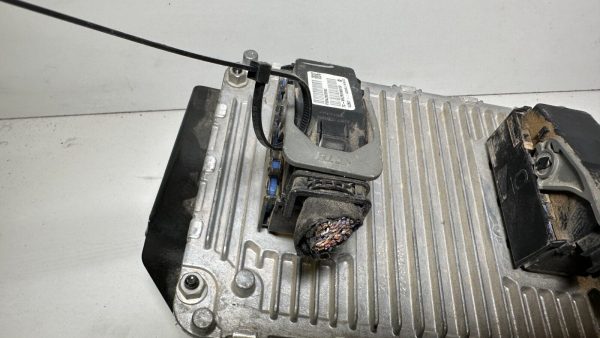 2020 300 CHARGER CHALLENGER Engine ECM Control Module 68502366AB - Image 3