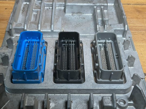 2020 Chevrolet  Traverse Engine Computer Module ECM OEM ECU 12708809 - Image 4