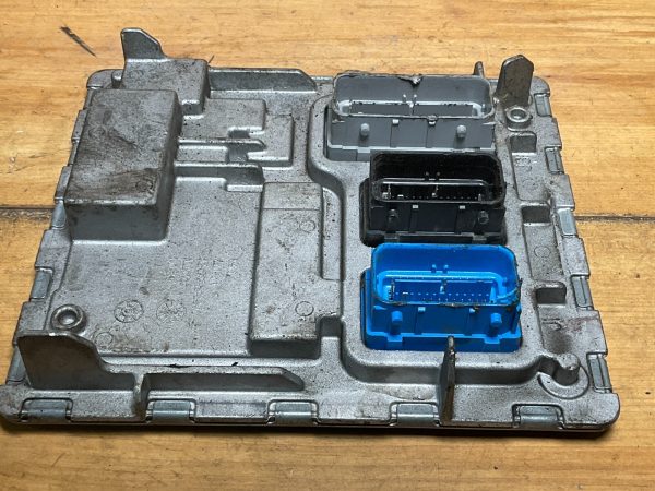 2020 GMC Terrain Engine Computer Module ECM ECU OEM 12702989