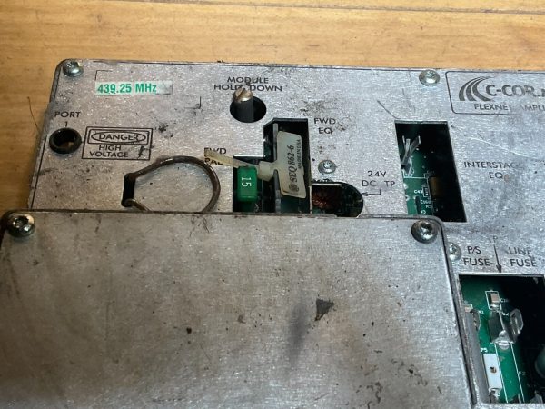 C-Cor Line Extender Amplifier E75DJ-KB5E2A1 - Image 3