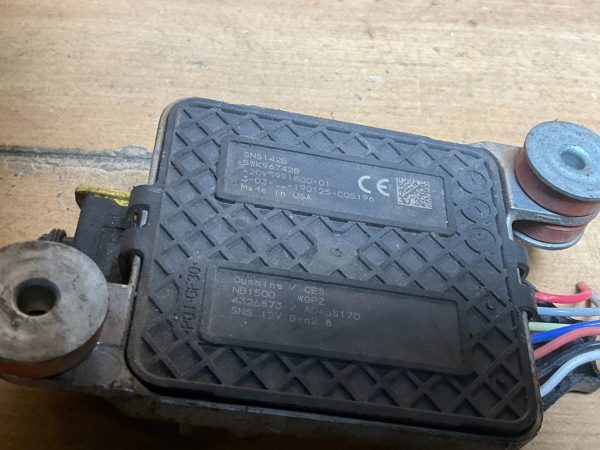 Cummins  OEM Nitrogen Oxide Sensor NOX  4326872 - Image 5