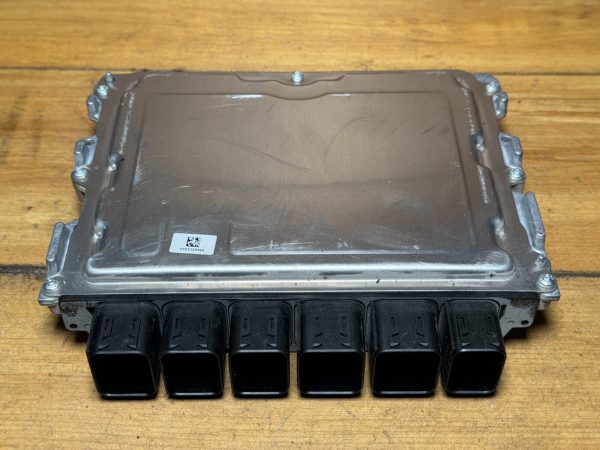ECM Engine Computer Module PN:5A57781-01 OEM 2022 BMW 430I - Image 6