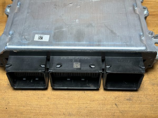 FORD ECM ECU PC3A-12A650-LB Bosch 0281 040 063 - Image 5