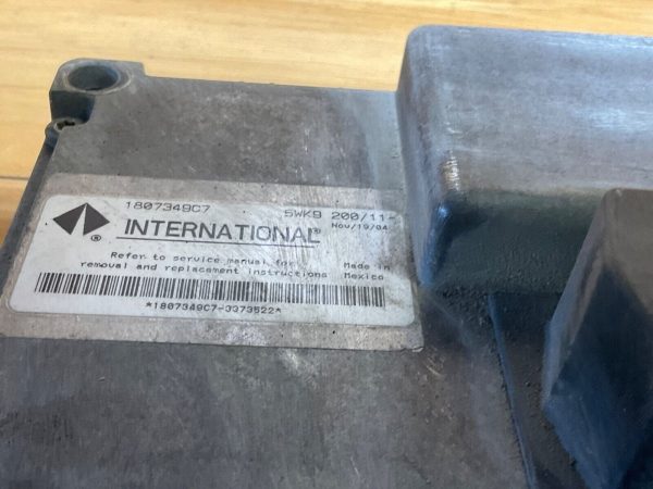 International Non-EGR Diesel Engine Computer Module ECM ECU 1807349C7 - Image 3