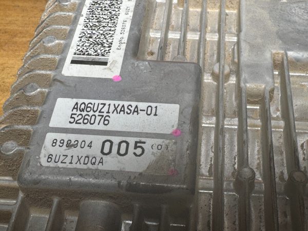Isuzu Engine Computer Module ECM ECU OEM 898304005 6UZ1 526076 - Image 4