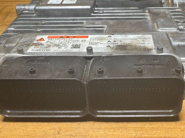 Isuzu Engine Computer Module ECM ECU OEM 898349194 6WG1XDQA 631658 - Image 3