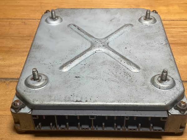 Isuzu Sumitomo  Excavator 4BG1-01 Engine Controller Module 978770-0928 - Image 6